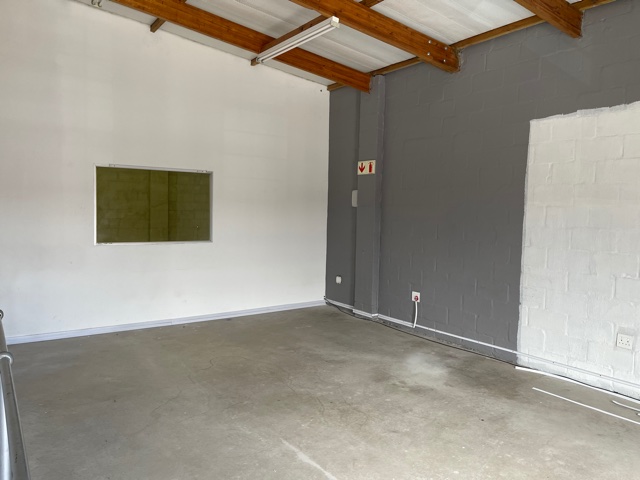 To Let commercial Property for Rent in Maitland Western Cape